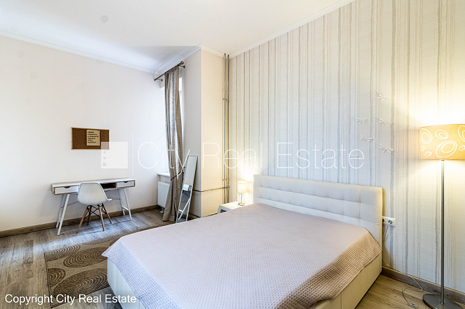 Новостройка, фасадный дом, благоустроенный озеленённый двор, территория Рига - изображение 2