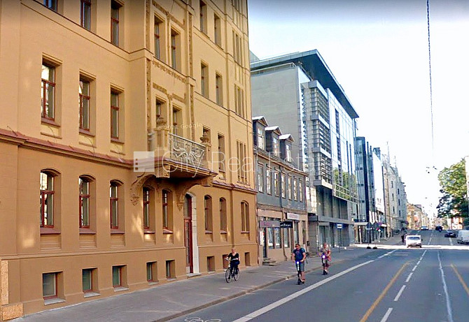 Фасадный дом, реновированный дом, благоустроенная озеленённая территория, Рига - изображение 13