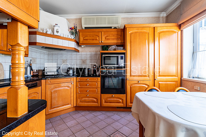 Земля в собственности, поменянное покрытие крыши, благоустроенный озеленённый Рига - изображение 6