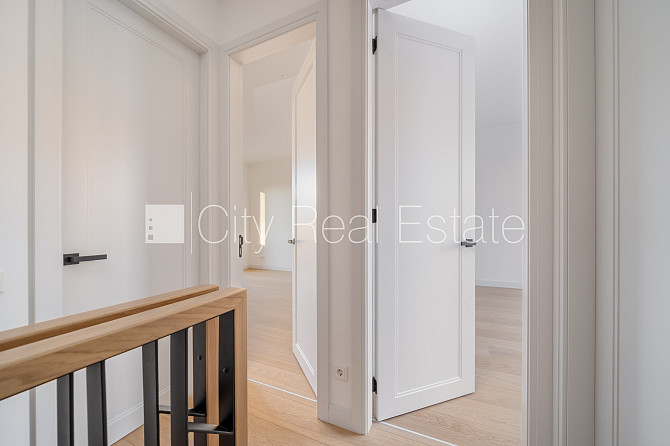 Rindu māja, labiekārtota apzaļumota teritorija, slēgta teritorija, vieta automašīnai, Rīga - foto 15