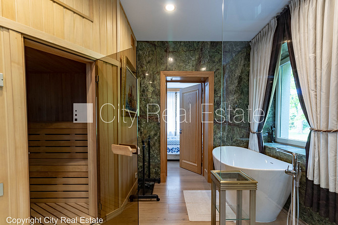 Новостройка, благоустроенная озеленённая территория, въездные ворота оснащены Юрмала - изображение 13