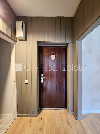 Fasādes māja, renovēta māja, bruģēts piebraucamais ceļš, viena istaba caurstaigājama, Rīga - foto 10