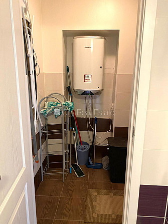 Pagalma māja, renovēta māja, logi vērsti uz pagalma pusi, guļamistabu skaits 3 gab., Rīga - foto 13