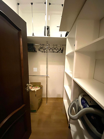 Pagalma māja, renovēta māja, logi vērsti uz pagalma pusi, guļamistabu skaits 3 gab., Rīga - foto 12