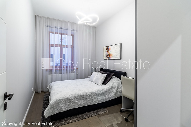 Дом во дворе, реновированный дом, благоустроенный озеленённый двор, закрытый Рига - изображение 7