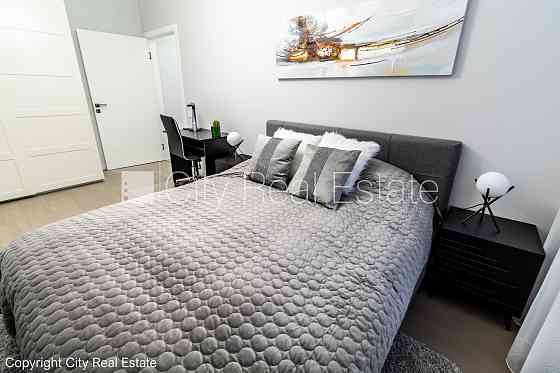 Эта квартира сдается в аренду посуточно (краткосрочная аренда), стоимость аренды Рига