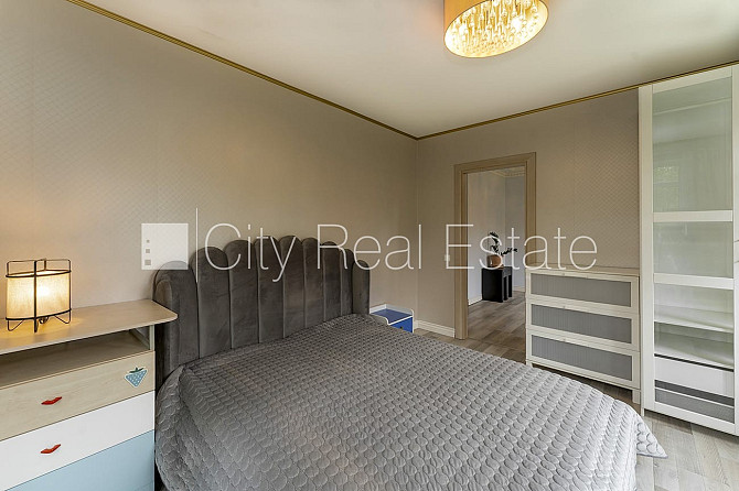 Privātmāja, fasāde ar dekoratīvo apmetumu, labiekārtots apzaļumots pagalms, garāža vienai Jūrmala - foto 19