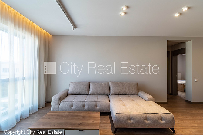 Реновированный дом, вход с улицы, апартаменты люкс, окна выходят во двор, студио, Рига - изображение 10