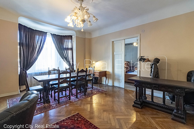 Реновированный дом, благоустроенная озеленённая территория, апартаменты люкс, Рига - изображение 9