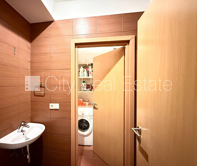 Рядный дом, новостройка, благоустроенная озеленённая территория, Юрмала - изображение 20