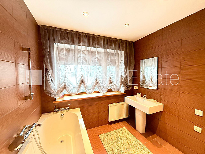 Рядный дом, новостройка, благоустроенная озеленённая территория, Юрмала - изображение 15