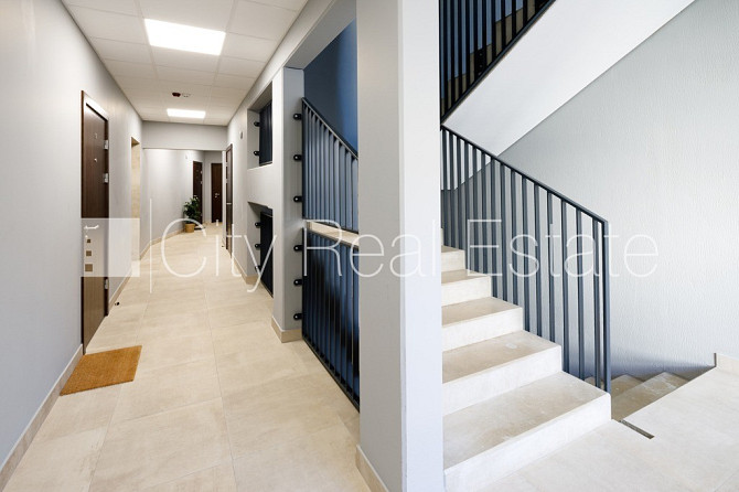 Jaunceltne, slēgts pagalms, studio tipa, virtuve apvienota ar istabu, apkures skaitītāji, Rīga - foto 14