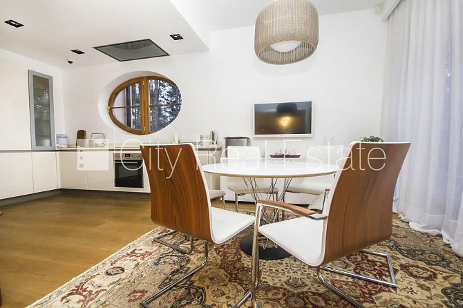 Privātmāja, labiekārtots apzaļumots pagalms, slēgts pagalms, balkons, terase, sauna, Jūrmala - foto 4