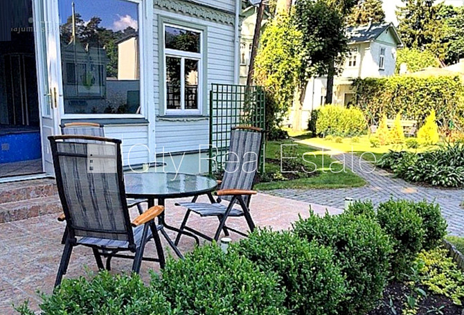 Частный дом, реновированный дом, благоустроенная озеленённая территория, Юрмала - изображение 2