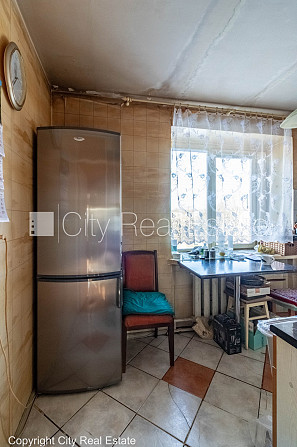 Fasādes māja, labiekārtota apzaļumota teritorija, vieta automašīnai, balkons, istabas Rīga - foto 19