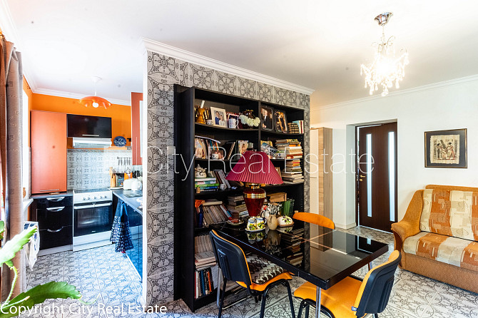 Pagalma ēka, bezmaksas stāvvieta pagalmā, logi vērsti uz pagalma pusi, viena istaba izolēta, Rīga - foto 12