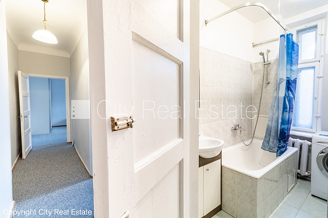 Pagalma māja, renovēta māja, guļamistabu skaits 2 gab., istabas izolētas 2 gab., viena istaba Rīga - foto 15