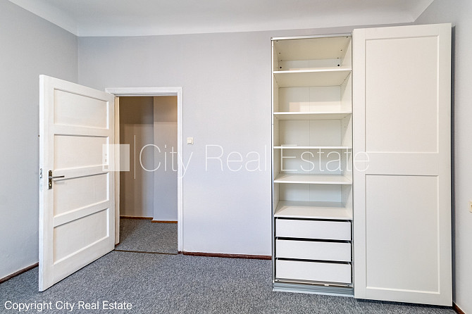 Pagalma māja, renovēta māja, guļamistabu skaits 2 gab., istabas izolētas 2 gab., viena istaba Rīga - foto 14