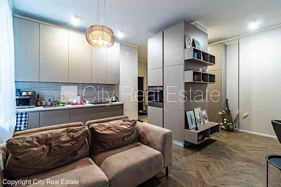 Проект - Panorama Plaza (Панорама Плаза), новостройка, подземная стоянка, во дворе Рига