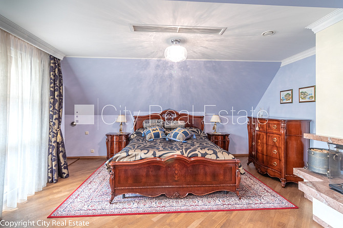 Частный дом, подъездная дорога покрыта брущаткoй, автоматическая система полива Рига - изображение 14