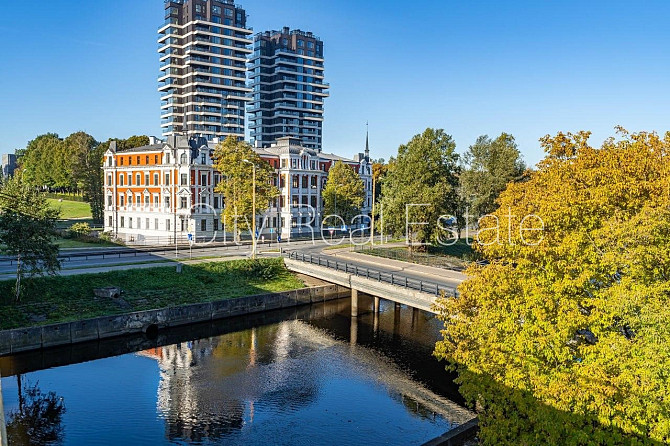 Реновированный дом, благоустроенная озеленённая территория, подъездная дорога Рига - изображение 8