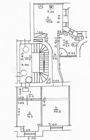Фасадный дом, закрытый двор, вход с улицы, лестничная клетка после косметического Рига - изображение 14
