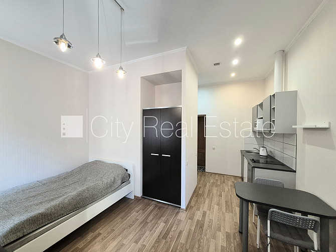 Pagalma māja, slēgts pagalms, beletāža, studio tipa, virtuve apvienota ar istabu, gāzes Rīga - foto 20