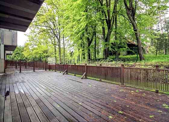 Земля в собственности, новостройка, благоустроенная озеленённая территория, Юрмала