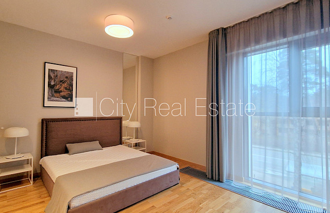 Новостройка, фасадный дом, благоустроенная озеленённая территория, место для Юрмала - изображение 10