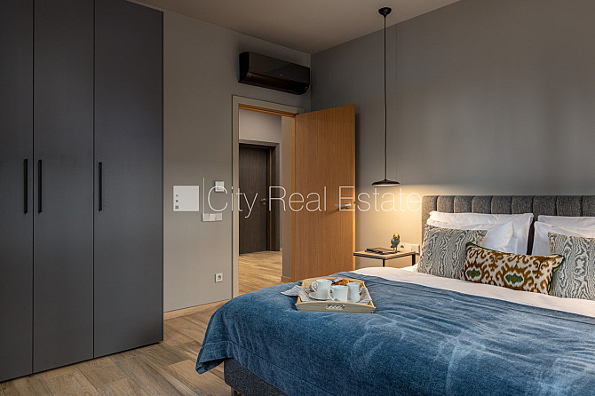 Jaunceltne, fasādes māja, zaļā teritorija, pazemes autostāvvieta, apzaļumota teritorija ar Jūrmala - foto 17