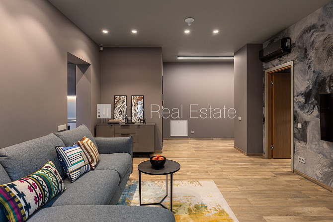 Jaunceltne, fasādes māja, zaļā teritorija, pazemes autostāvvieta, apzaļumota teritorija ar Jūrmala - foto 20