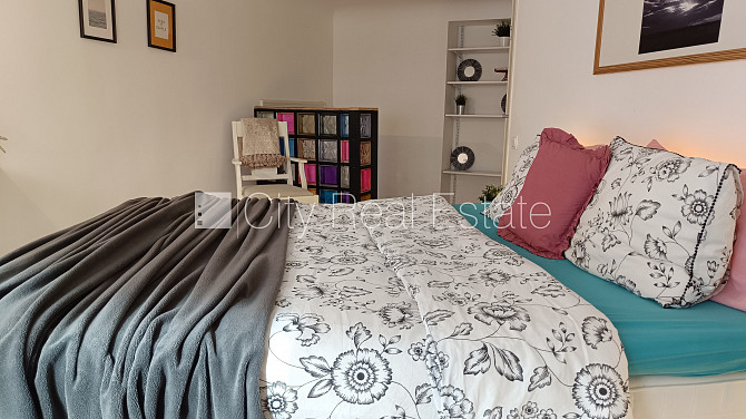 Дом во дворе, реновированный дом, благоустроенная озеленённая территория, Рига - изображение 17