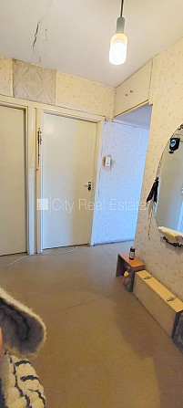 Здание во дворе, благоустроенная озеленённая территория, подъездная дорога Рига - изображение 4