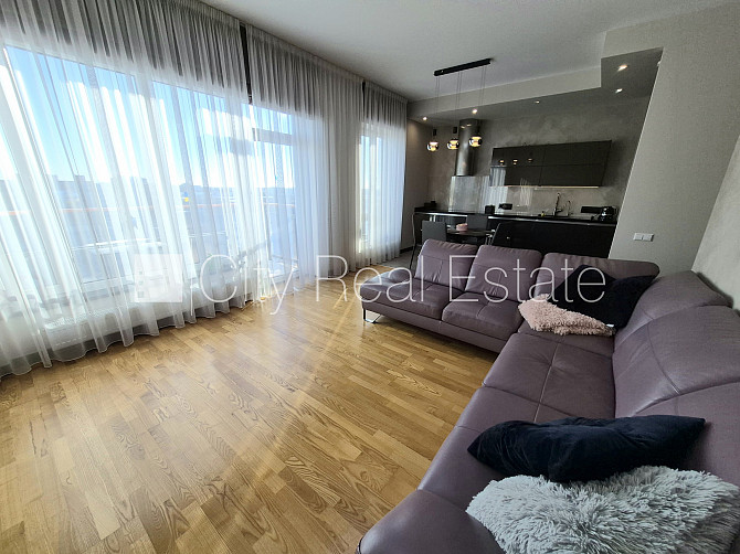 Fasādes māja, renovēta māja, viena kvadrātmetra apsaimniekošanas maksa mēnesī  1,5 EUR, Rīga - foto 3