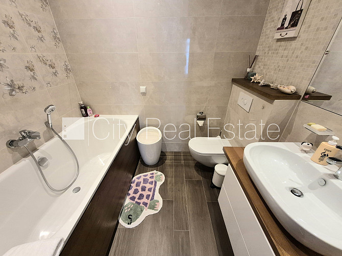 Fasādes māja, renovēta māja, viena kvadrātmetra apsaimniekošanas maksa mēnesī  1,5 EUR, Rīga - foto 15