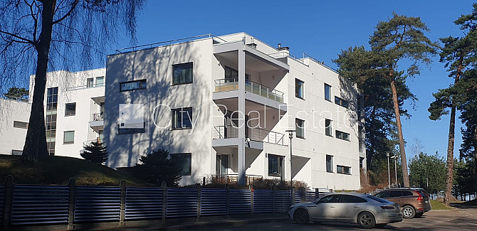 Благоустроенный озеленённый двор, подземная стоянка, во дворе детская игровая Юрмала - изображение 20