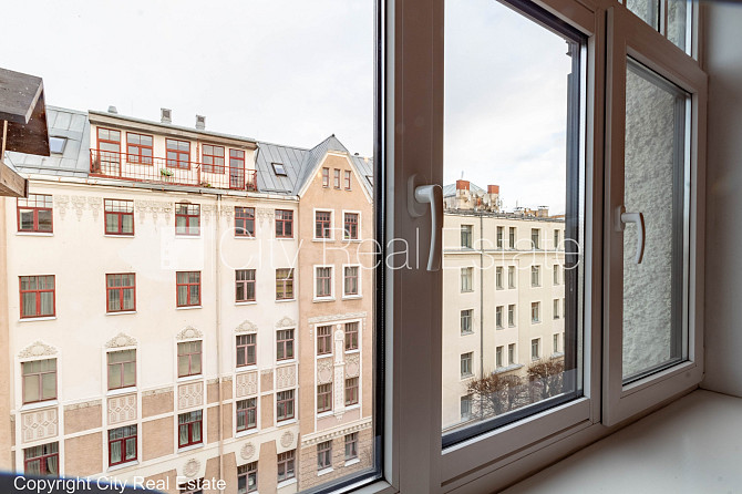 Fasādes māja, renovēta māja, vieta automašīnai, apsargāta autostāvvieta, apsargāts Rīga - foto 16