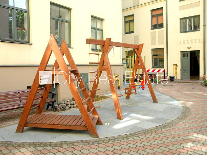 Renovēta māja, labiekārtots apzaļumots pagalms, slēgts pagalms, ir lifts, istabas izolētas 2 Rīga - foto 19