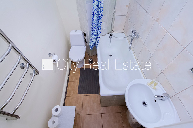 Renovēta māja, labiekārtots apzaļumots pagalms, slēgts pagalms, ir lifts, istabas izolētas 2 Rīga - foto 16