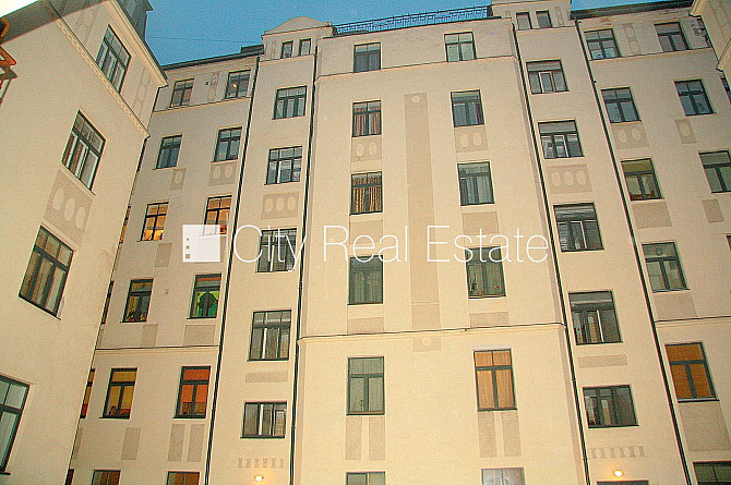 Renovēta māja, labiekārtots apzaļumots pagalms, slēgts pagalms, ir lifts, istabas izolētas 2 Rīga - foto 20