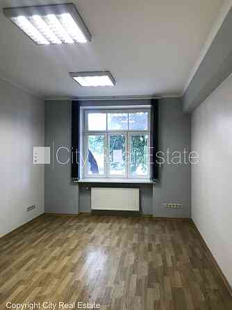 Проект - Eksporta 12 (Експорта 12), реновированный дом, места для нескольких машин, Рига