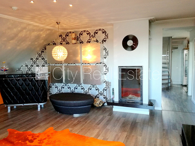 Земля в собственности, дом во дворе, кирпичные стены, благоустроенная Рига - изображение 6