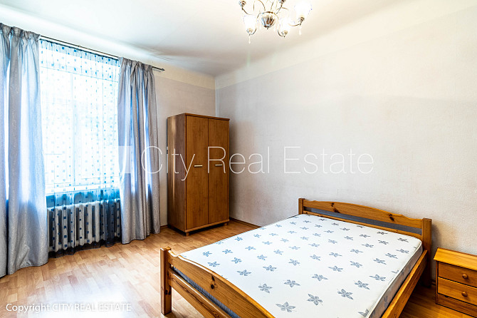 Реновированный дом, вход со двора, бельэтаж, лестничная клетка после Рига - изображение 4