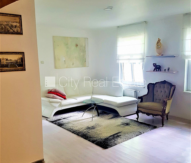 Реновированный дом, благоустроенный озеленённый двор, территория обнесена Юрмала - изображение 5