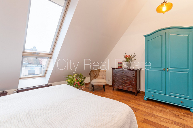 Renovēta māja, luksuss apartamenti , mansards, ir lifts, guļamistabu skaits 2 gab., viesistaba, Rīga - foto 8