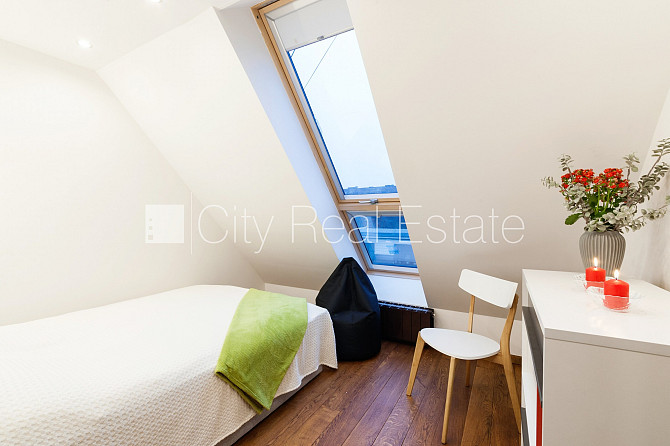 Renovēta māja, luksuss apartamenti , mansards, ir lifts, guļamistabu skaits 2 gab., viesistaba, Rīga - foto 11