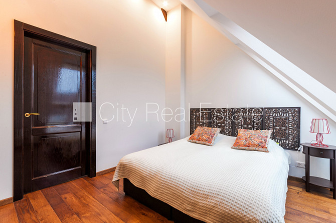 Renovēta māja, luksuss apartamenti , mansards, ir lifts, guļamistabu skaits 2 gab., viesistaba, Rīga - foto 9