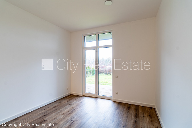 Рядный дом, энергоэффективный дом, благоустроенная озеленённая территория, Рига - изображение 8