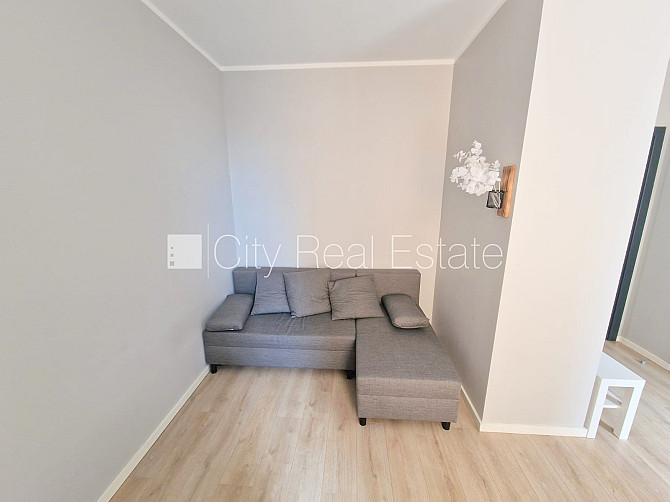 Fasādes māja, renovēta māja, slēgts pagalms, ieeja no ielas un pagalma, kāpņu telpa pēc Rīga - foto 7