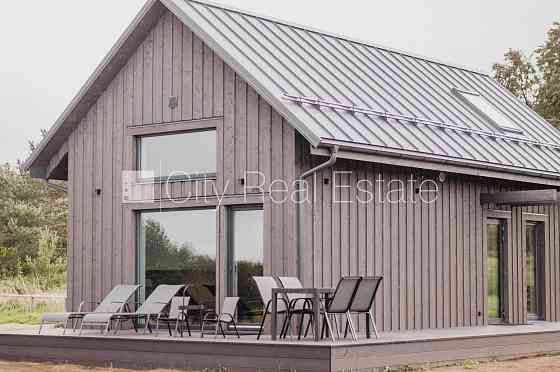 Эта квартира сдается в аренду посуточно (краткосрочная аренда), стоимость аренды Talsi un novads